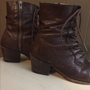 Well-Loved, Well-Priced FRYE Lace Up Boots